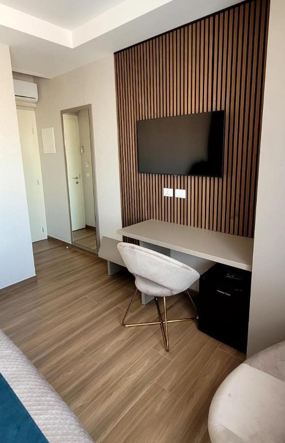 Th Luxury Central Catania-Fontanarossai nemzetközi repülőtér Kültér fotó
