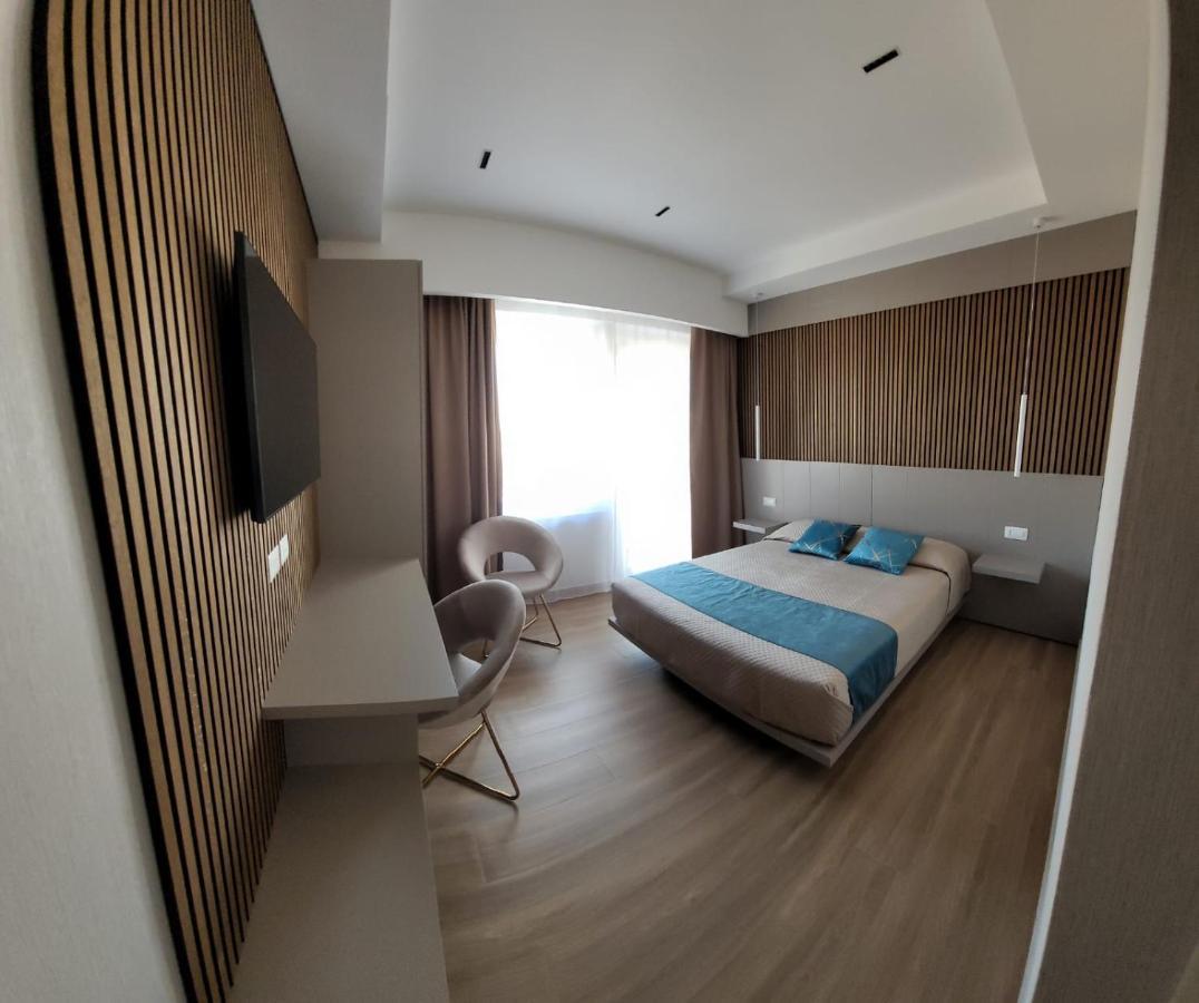 Th Luxury Central Catania-Fontanarossai nemzetközi repülőtér Kültér fotó