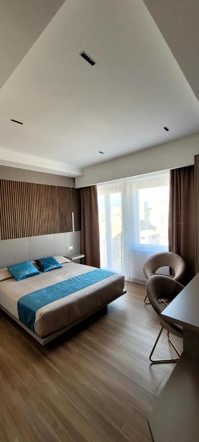 Th Luxury Central Catania-Fontanarossai nemzetközi repülőtér Kültér fotó