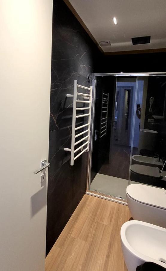 Th Luxury Central Catania-Fontanarossai nemzetközi repülőtér Kültér fotó