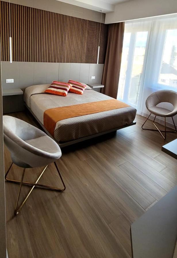 Th Luxury Central Catania-Fontanarossai nemzetközi repülőtér Kültér fotó